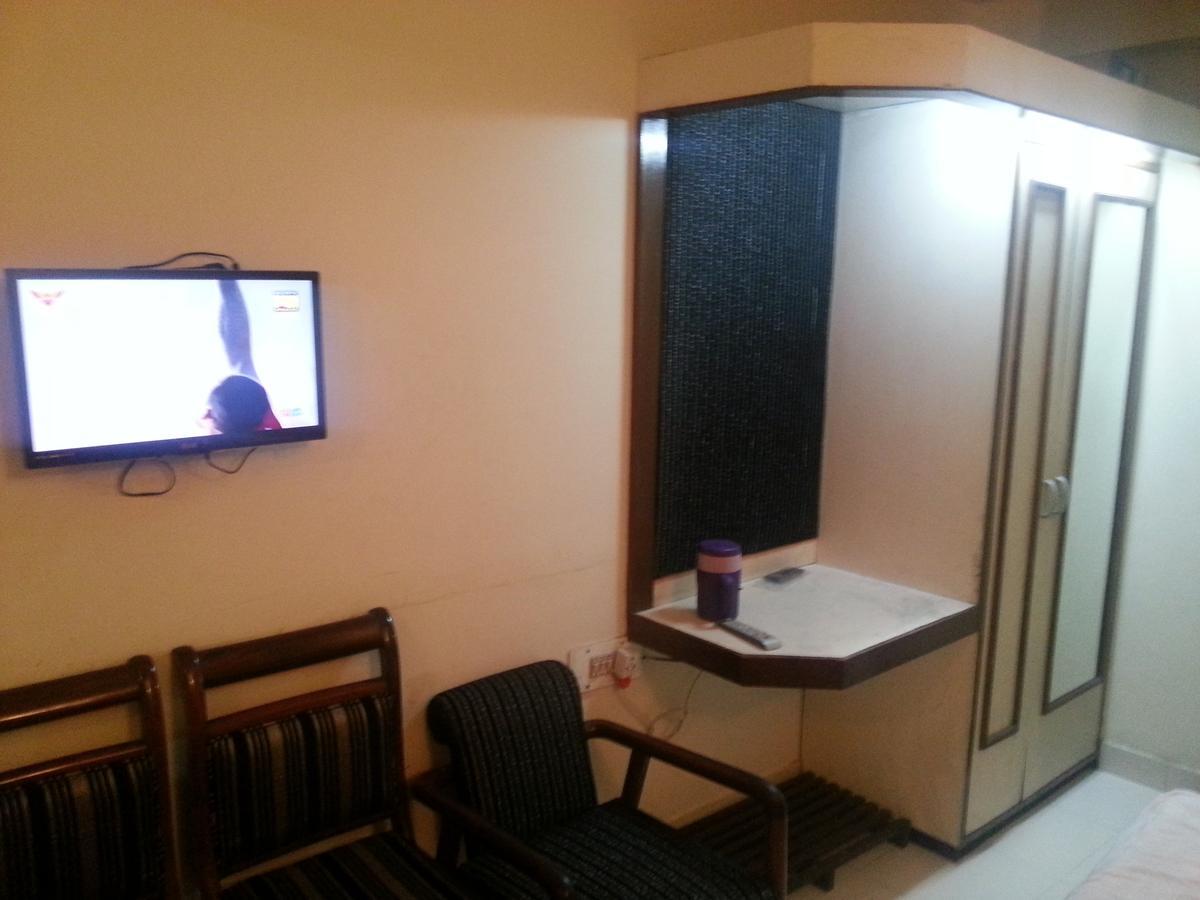 Hotel Greens Ludhiana Extérieur photo