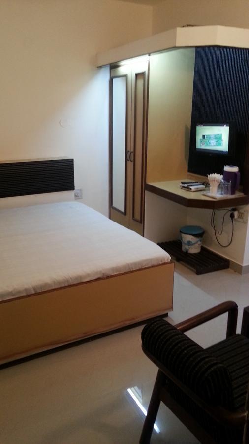 Hotel Greens Ludhiana Extérieur photo